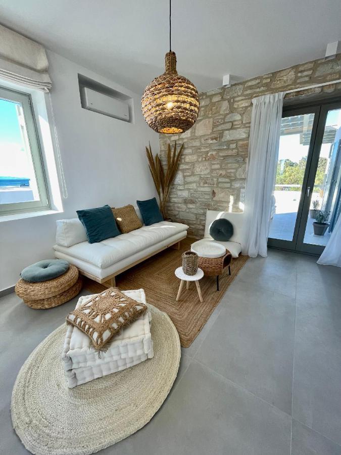 Апартаменты Sunkiss Paros Дриос Экстерьер фото